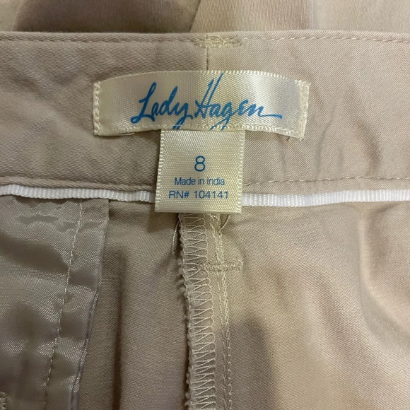 Lady Hagen tan bermuda shorts size 8 - Picture 3 of 4